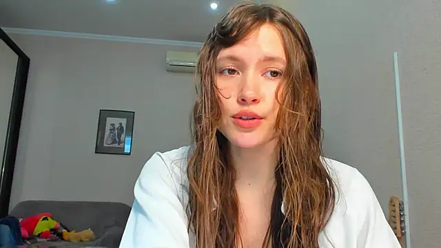 MaryannSofts online show from May 26, 2026, 11:08 am