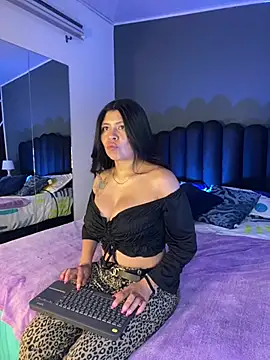 MeganSpencer  online show from April 14, 2026, 5:12 am