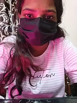 Snapshot of Itz_ishu chatting on August 4, 2026, 1:15 pm Itz ishu online show from August 4, 2026, 1:15 pm