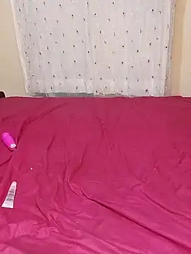 Snapshot of ndivhuwomuleya chatting on April 3, 2026, 9:27 am ndivhuwomuleya online show from April 3, 2026, 9:27 am