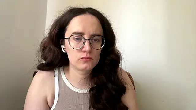 SofiaTease online show from March 25, 2026, 9:30 am