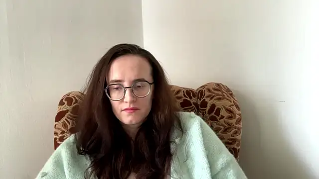 SofiaTease online show from April 28, 2026, 12:53 pm