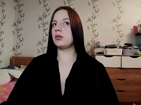 Snapshot of symmetryinvoid chatting on April 12, 2026, 9:01 am symmetryinvoid online show from April 12, 2026, 9:01 am