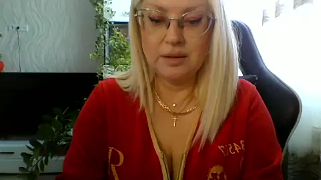 LianaSweetX online show from March 29, 2026, 7:32 am
