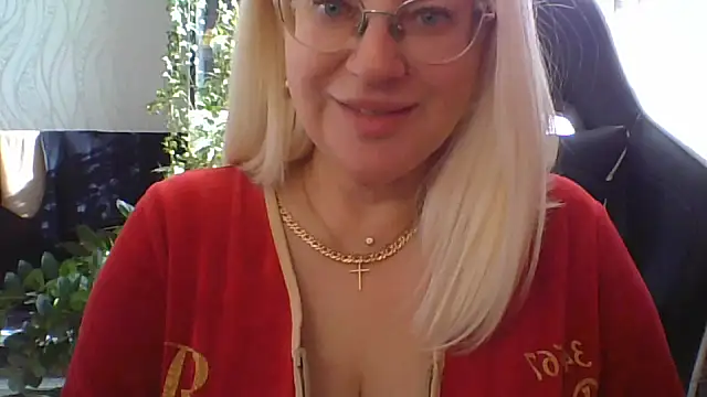 LianaSweetX online show from April 23, 2026, 5:14 am