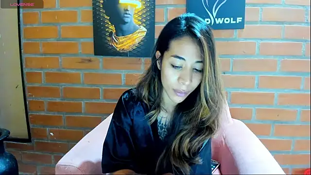 Badwolf818  online show from April 24, 2026, 8:27 am