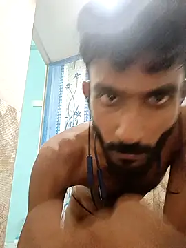 manikanda64 online show from May 9, 2026, 4:43 pm