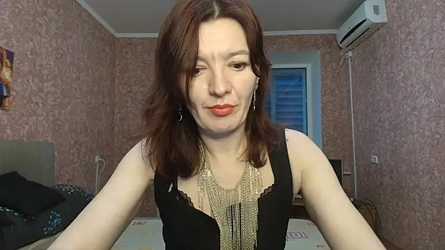 Bonnie Naughtyy online show from April 18, 2026, 4:20 pm