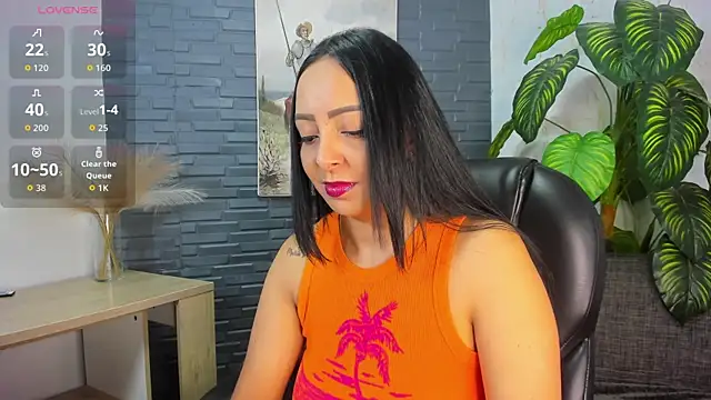 shirley taylor  online show from April 1, 2026, 11:33 am