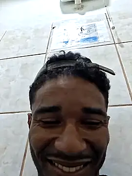 roariel online show from March 7, 2026, 3:17 pm