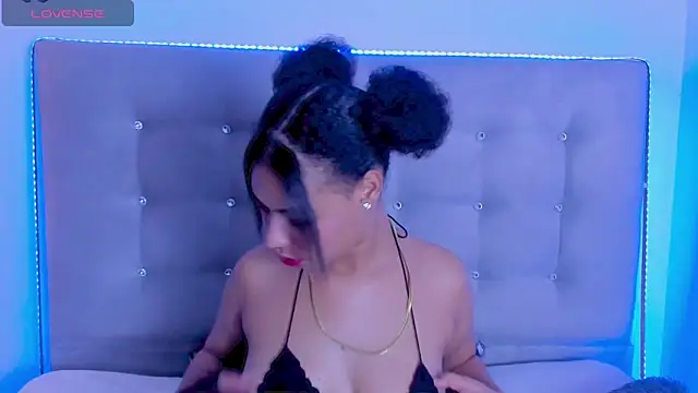 tatianasquirthot online show from June 4, 2026, 7:07 pm