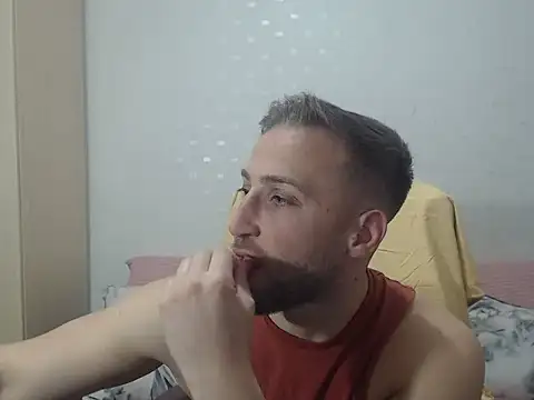 Snapshot of BlondEagleMuscle chatting on March 23, 2026, 9:47 pm BlondEagleMuscle online show from March 23, 2026, 9:47 pm