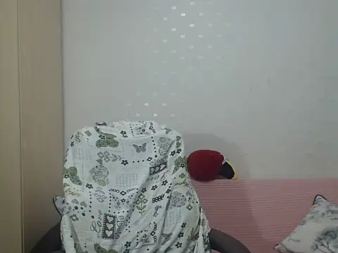 Snapshot of BlondEagleMuscle chatting on April 10, 2026, 9:22 pm BlondEagleMuscle online show from April 10, 2026, 9:22 pm