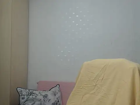 Snapshot of BlondEagleMuscle chatting on March 29, 2026, 9:38 pm BlondEagleMuscle online show from March 29, 2026, 9:38 pm