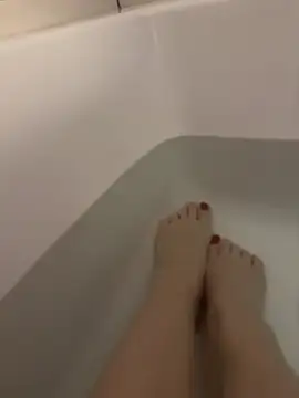 Snapshot of FarahZahra chatting on April 11, 2026, 10:57 pm FarahZahra online show from April 11, 2026, 10:57 pm