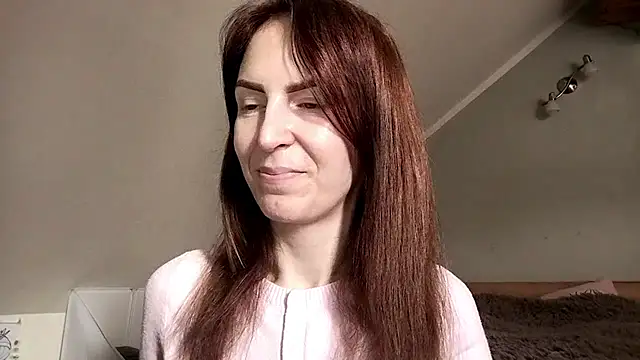 AnnaTight online show from April 10, 2026, 9:27 am