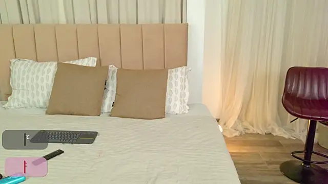 Snapshot of grace_clarc chatting on June 25, 2026, 3:28 pm grace clarc online show from June 25, 2026, 3:28 pm