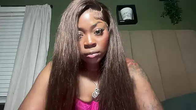 Snapshot of courtneykissesme chatting on July 16, 2026, 5:15 am courtneykissesme online show from July 16, 2026, 5:15 am
