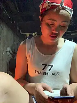 Snapshot of ten-girl-2k5 chatting on March 15, 2026, 10:55 am ten-girl-2k5 online show from March 15, 2026, 10:55 am