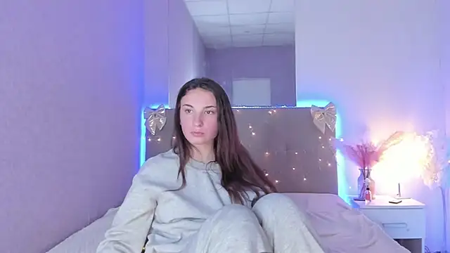 JosephineRows online show from March 23, 2026, 1:44 pm