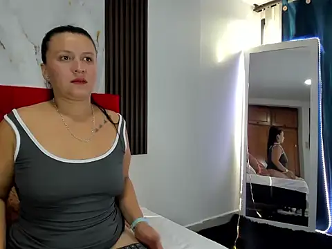 Alexalaze  online show from March 7, 2026, 12:32 pm