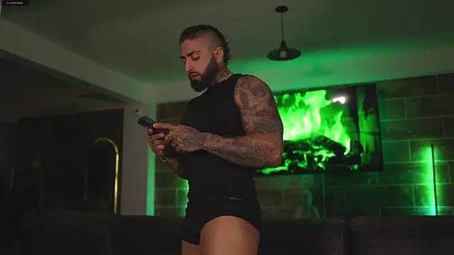 Eros Dark  online show from March 30, 2026, 10:33 pm