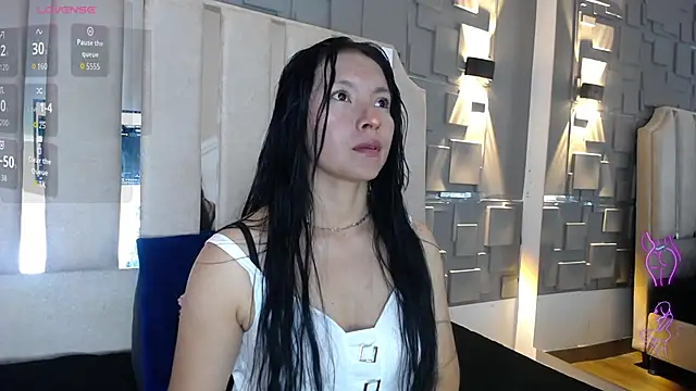 Snapshot of Chloe16_ chatting on April 26, 2026, 7:33 pm Chloe16 online show from April 26, 2026, 7:33 pm