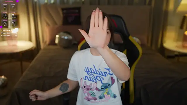 Sweet cherry054 online show from March 24, 2026, 3:23 pm