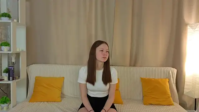 MissHiciano online show from March 27, 2026, 4:54 am