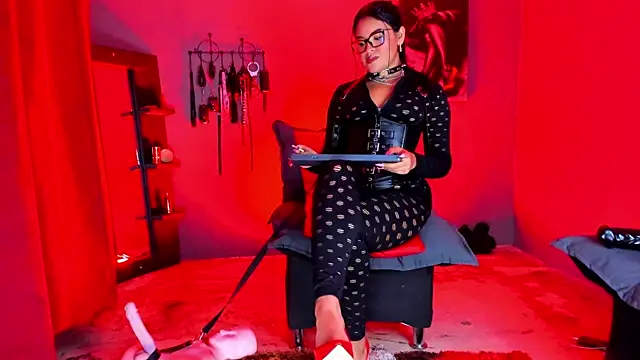 Snapshot of RyleyStone chatting on April 16, 2026, 5:41 am RyleyStone online show from April 16, 2026, 5:41 am