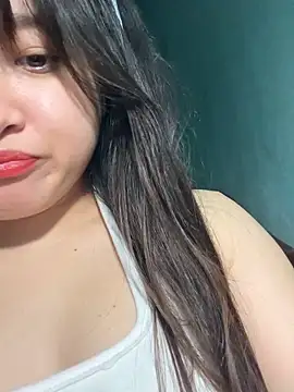 Beautiful roses online show from March 9, 2026, 7:56 am