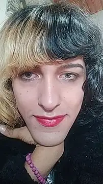 MakiMorningstar online show from March 25, 2026, 4:39 pm