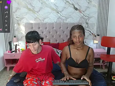 Snapshot of AshlieeGreenn chatting on March 18, 2026, 7:37 pm AshlieeGreenn online show from March 18, 2026, 7:37 pm