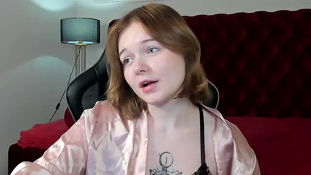 Snapshot of ElinaVale chatting on July 6, 2026, 3:03 pm ElinaVale online show from July 6, 2026, 3:03 pm
