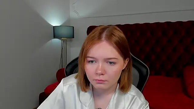 Snapshot of ElinaVale chatting on July 16, 2026, 7:16 am ElinaVale online show from July 16, 2026, 7:16 am