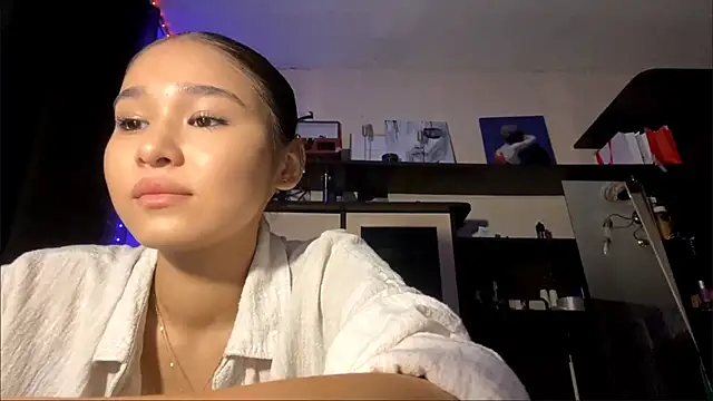 CatherineForbes online show from May 12, 2026, 4:57 pm