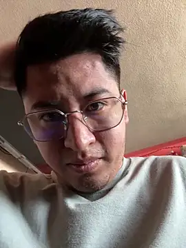 GoldenM95 online show from March 12, 2026, 5:39 pm