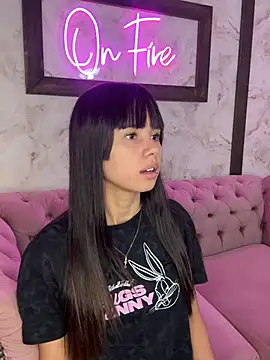 Tamara Ferrer online show from March 24, 2026, 11:21 am