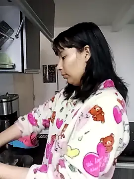 Ameliiiee online show from April 3, 2026, 8:26 pm