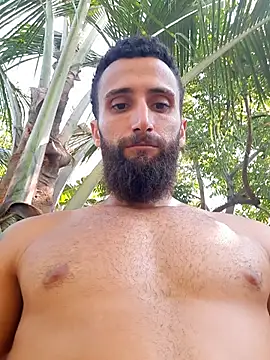 kaetanor online show from April 25, 2026, 1:41 pm