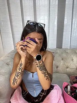 chanell pinkk online show from March 9, 2026, 1:58 pm