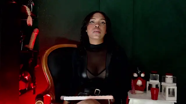 AntonelaVargas online show from March 31, 2026, 12:01 am