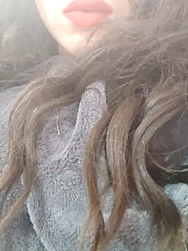 Kamilya89six online show from March 10, 2026, 2:10 pm