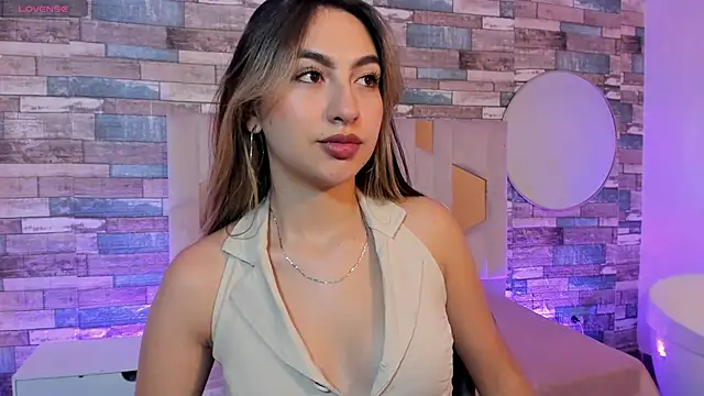 Snapshot of cloe_1tay chatting on April 14, 2026, 3:11 am cloe 1tay online show from April 14, 2026, 3:11 am