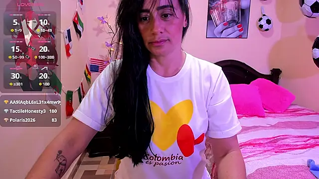 Snapshot of sara_florez12 chatting on June 27, 2026, 12:22 pm sara florez12 online show from June 27, 2026, 12:22 pm