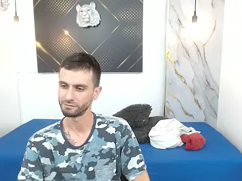 KingOfTemptation online show from March 18, 2026, 4:37 am