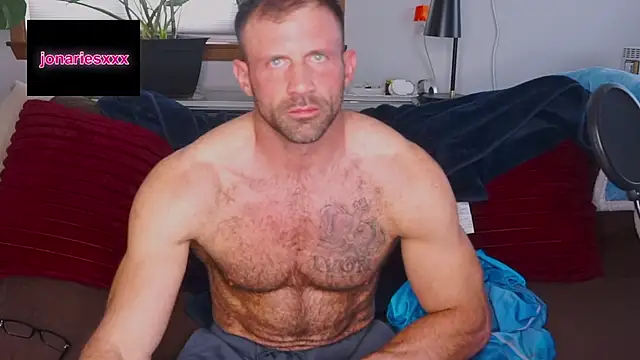 JonAriesxxx online show from April 20, 2026, 9:38 pm