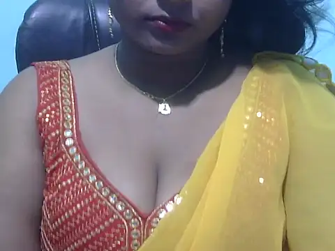 Rashmi hotgirl online show from May 22, 2026, 5:00 pm