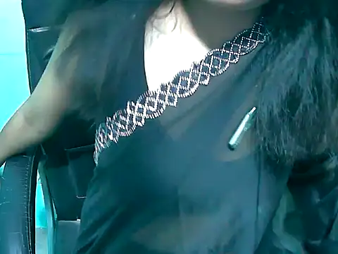 Rashmi hotgirl online show from April 16, 2026, 4:52 pm