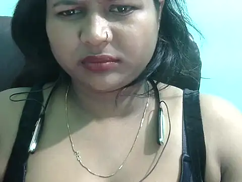 Rashmi hotgirl online show from March 28, 2026, 6:20 pm